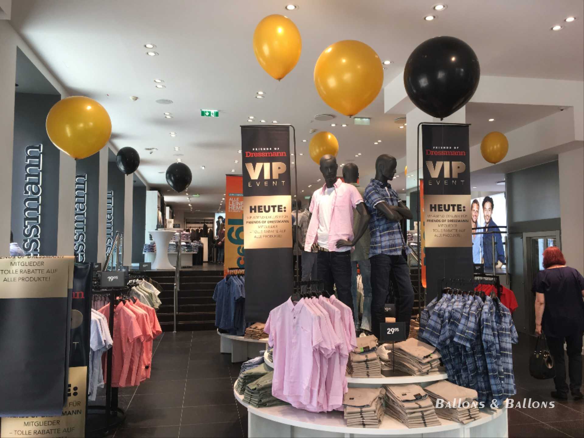 Ein Geschäft mit gelben und schwarzen Ballonen in Wien.